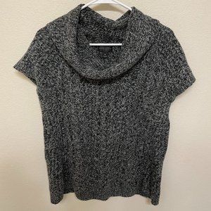 Worthington Black and Gray Short Sleeve Cowl Neck Sweater - Size Petite Large